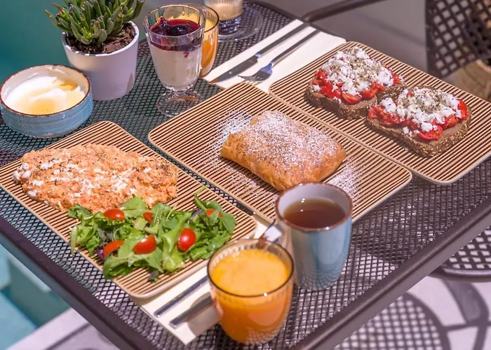 Aparthotel Essence 4*