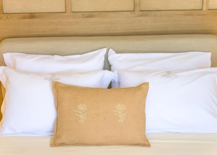 Essence Aparthotel Argostoli (Kefalonia)