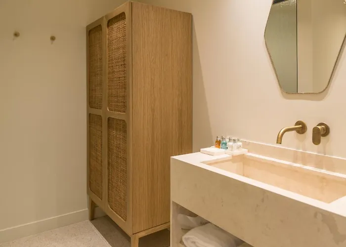 Essence Aparthotel Argostoli (Kefalonia)