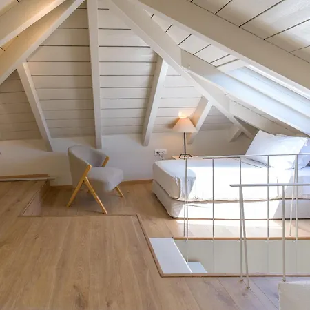 Essence Lägenhetshotell 4*